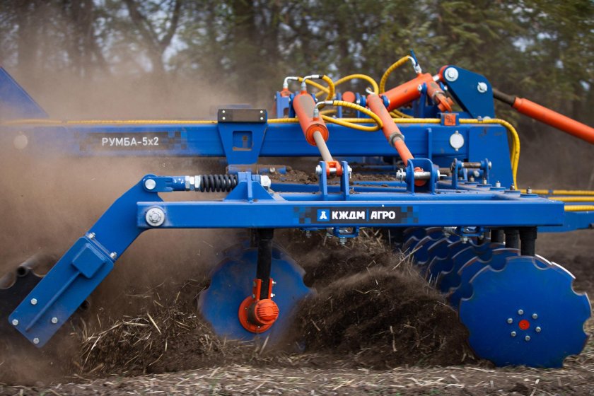 Борона дисковая Challenger Sunflower 1435-26