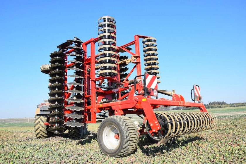 Лущильник дисковый