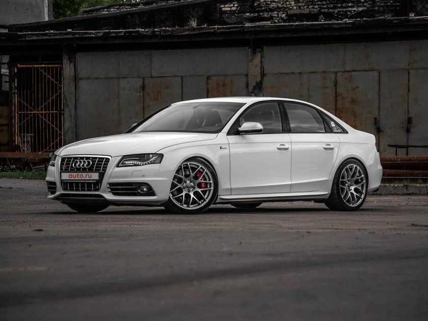 Audi s4 b8