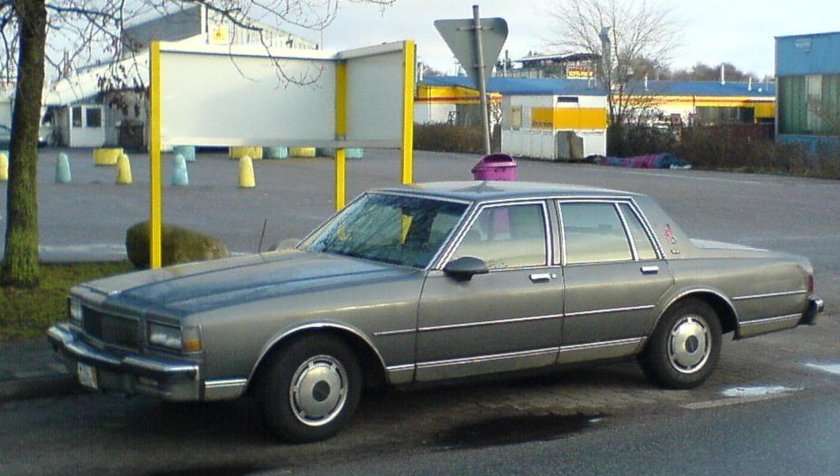 Chevrolet Caprice Classic 1990