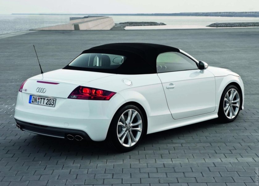 Ауди ТТ 2