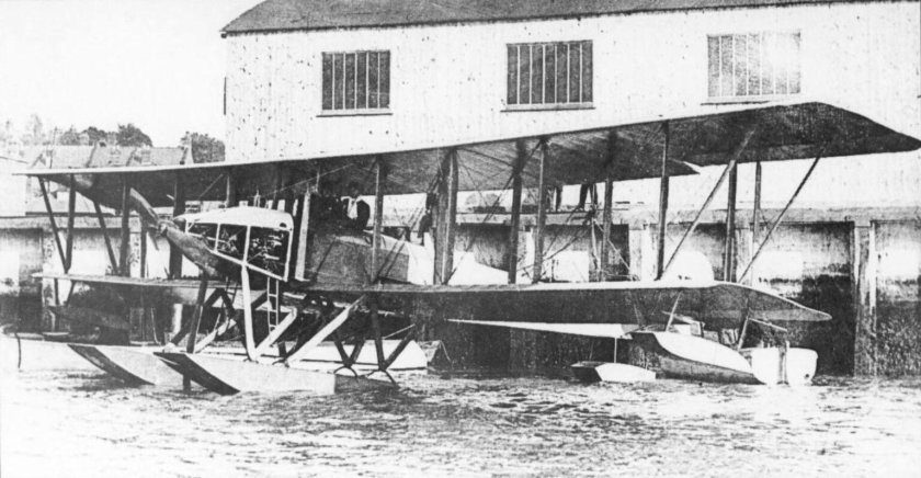 Итальянский гидросамолет