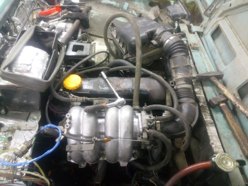 ВАЗ 21214 инжектор