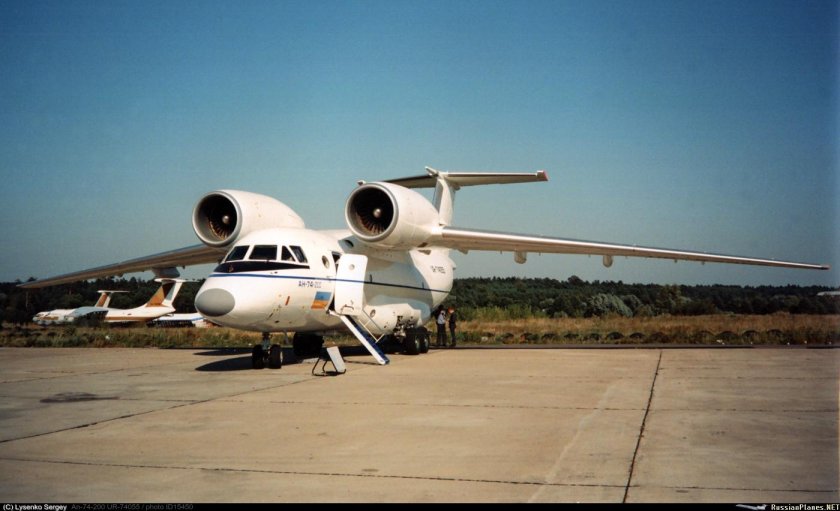 Антонов АН-74