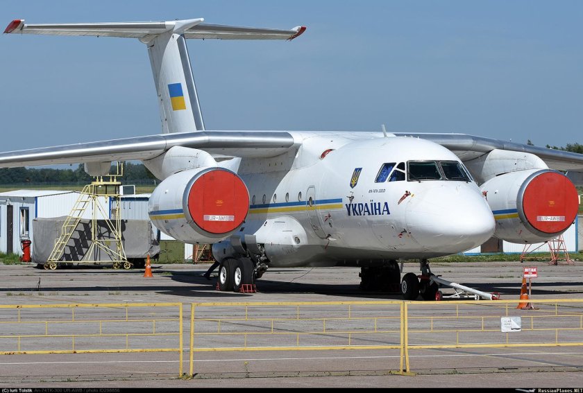 Грузовой самолёт АН-74тк-300