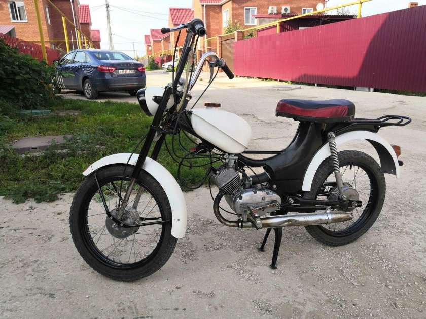 Мопед рига 16
