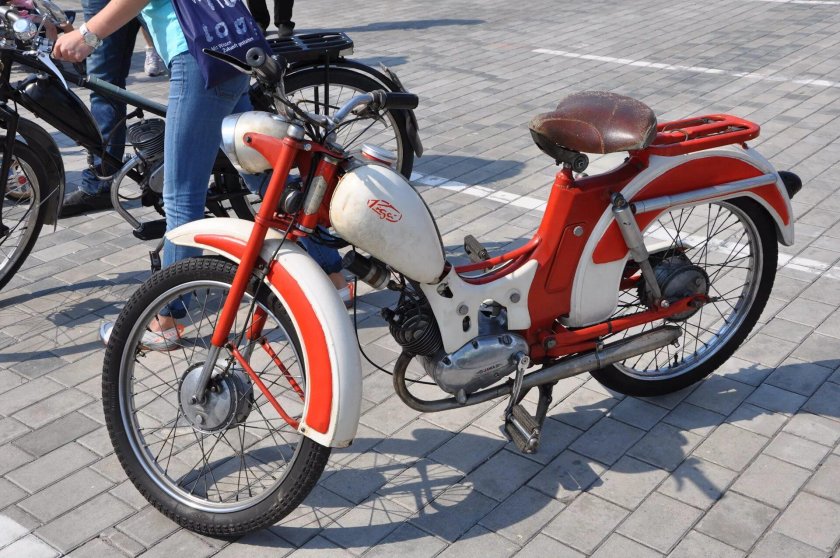 Мопед Рига 1