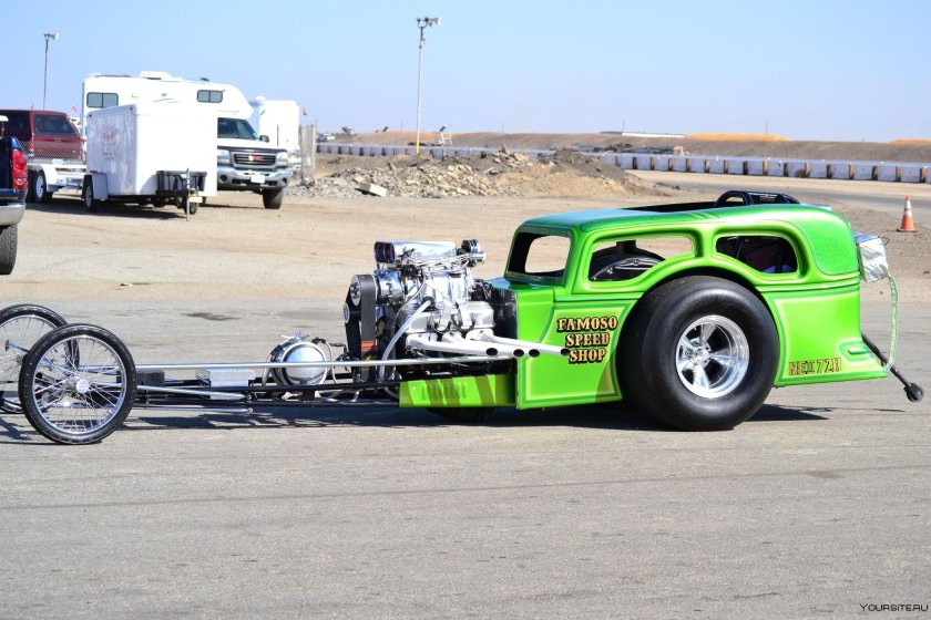 Родстер Драгстер