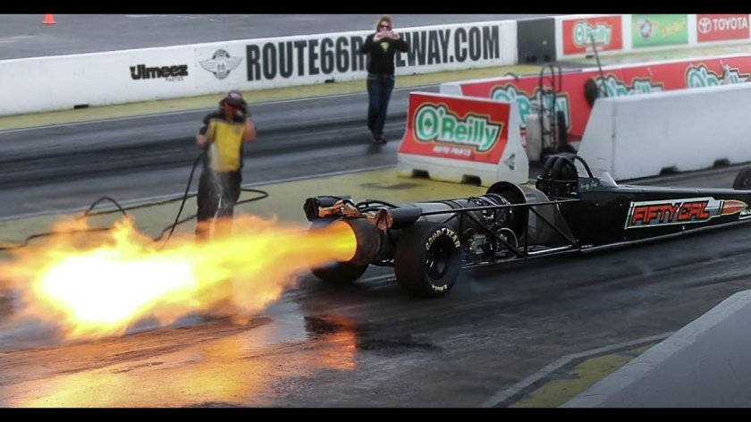 NHRA Драгстер