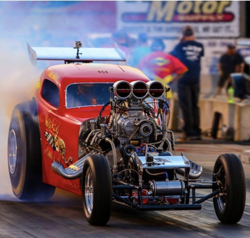 Родстер Драгстер