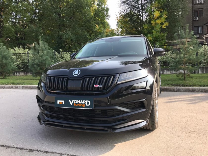 Хром решетка Skoda Kodiaq