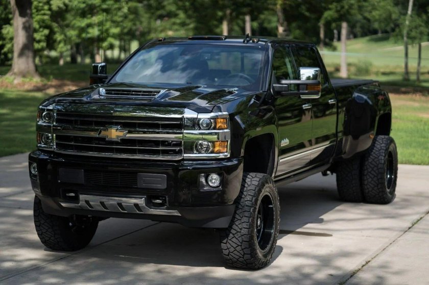 Chevrolet Silverado Pickup
