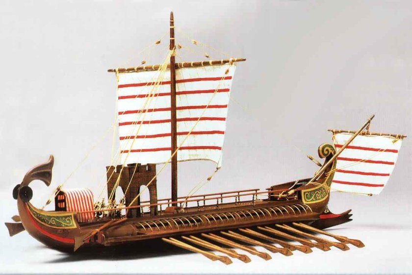 Римская бирема корабль