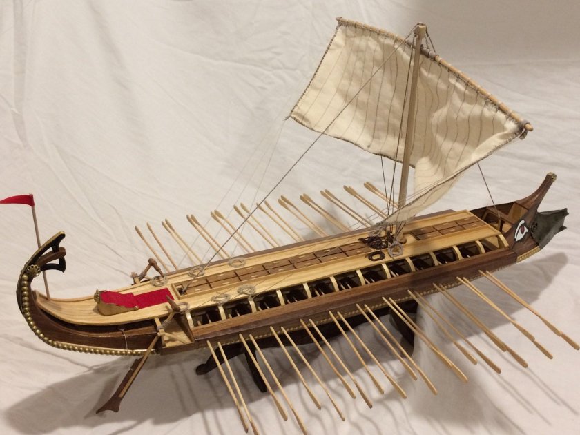 Римская бирема корабль