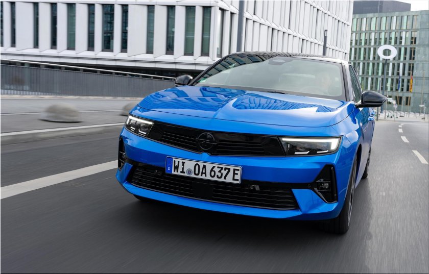 Opel Astra 2023