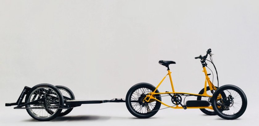 Трехколесный лежачий велотрайк