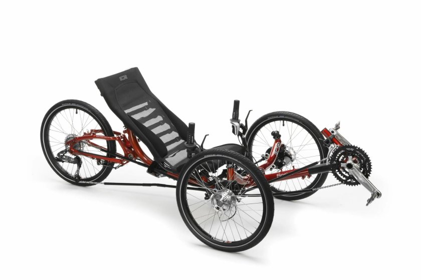 Трехколесный лежачий велотрайк