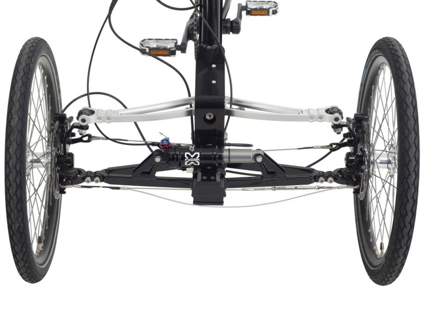 Веломобиль трайк лигерад