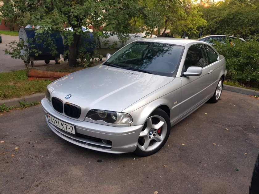 БМВ 3 2001 года