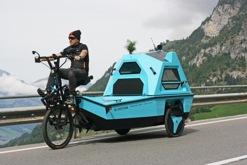 Amphibious Camper-Trike