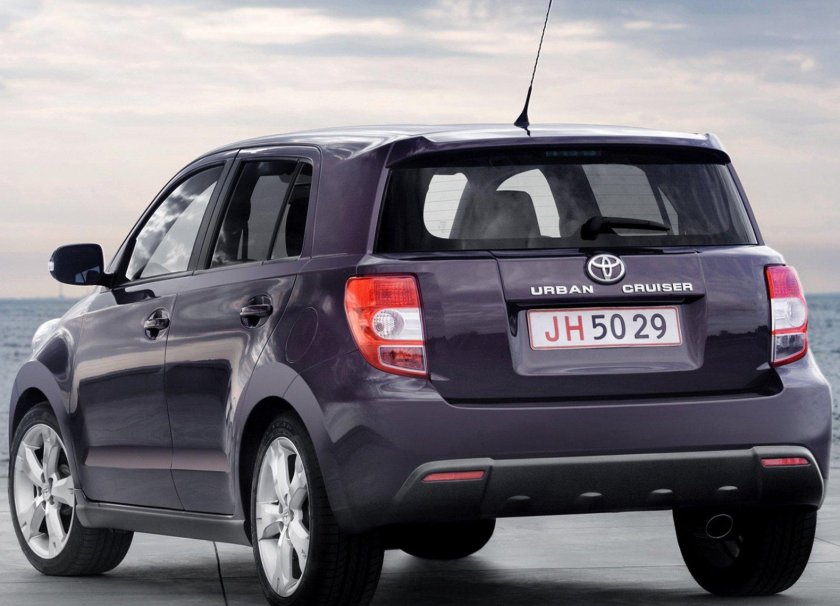 Toyota Urban Cruiser 2023