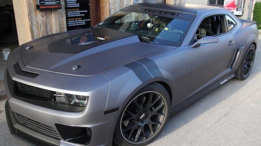 Chevrolet Camaro серая