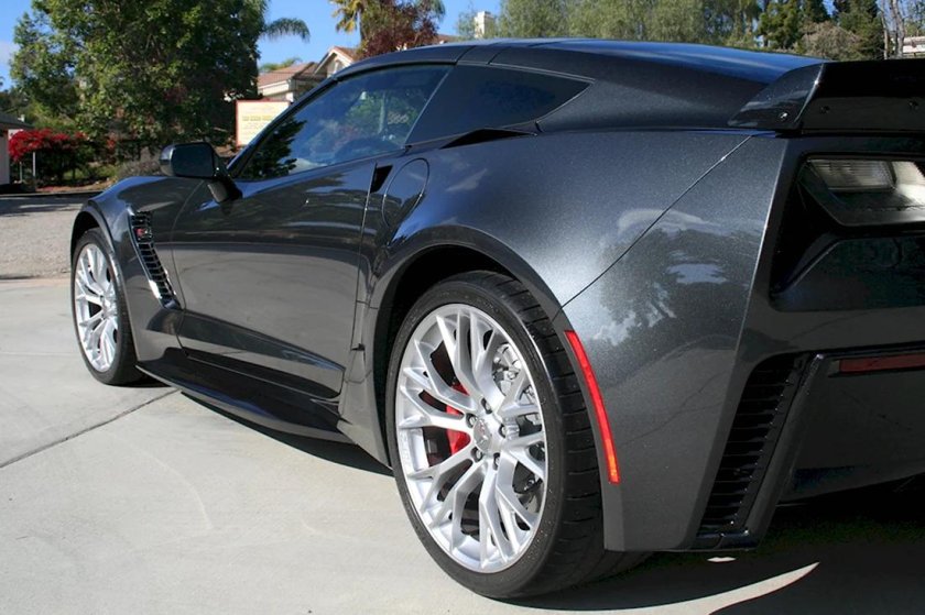 Графитовый цвет автомобиля