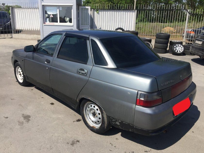 Лада 2110 серебристая