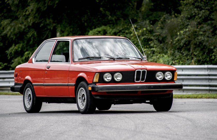 BMW e21 323i