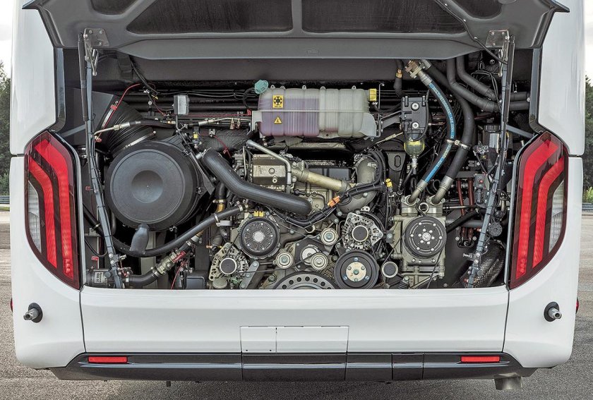 Двигатель автобуса