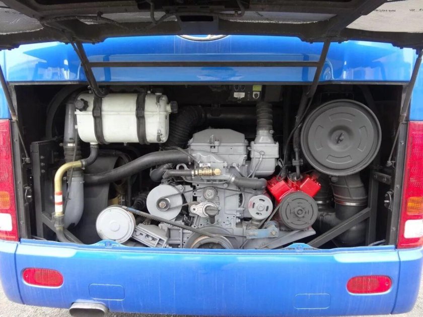 Двигатель автобуса Hyundai Universe