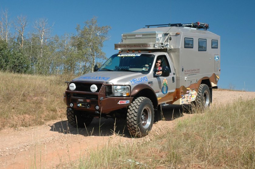 Автодом Global Expedition vehicle
