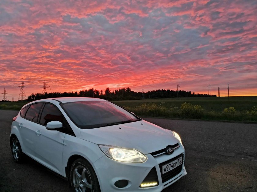 Форд фокус 3 белый