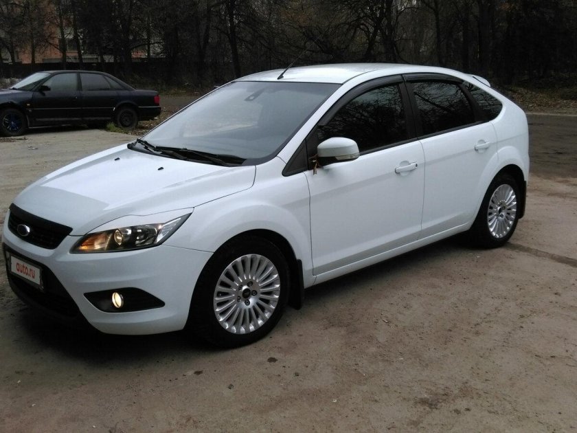 Ford Focus 2008 белый