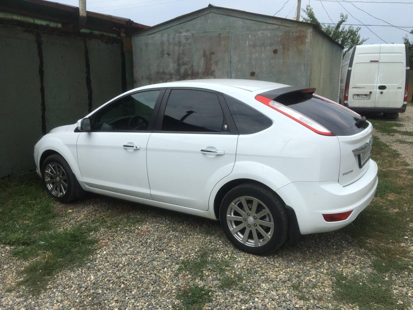 Форд фокус 2008 хэтчбек белый