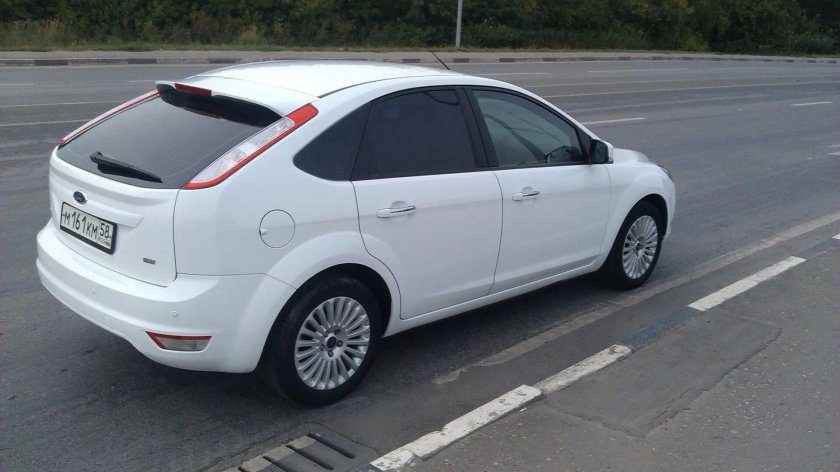 Ford Focus 2005 хэтчбек