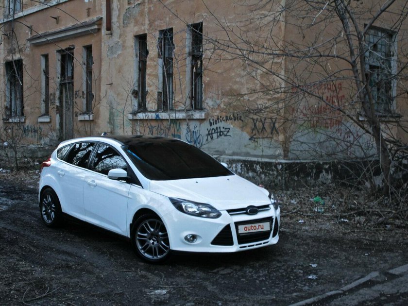 Форд фокус 3 хэтчбек белый
