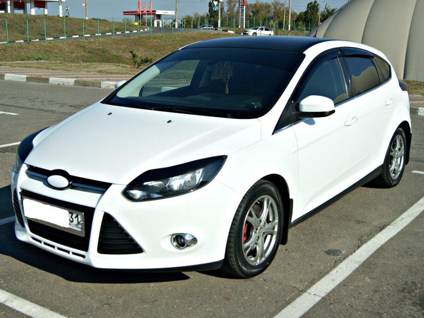 Форд фокус 3 белый
