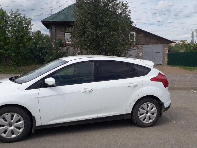 Форд фокус 3 белый