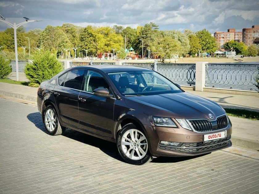 Skoda octavia 2017 — 2020 iii рестайлинг