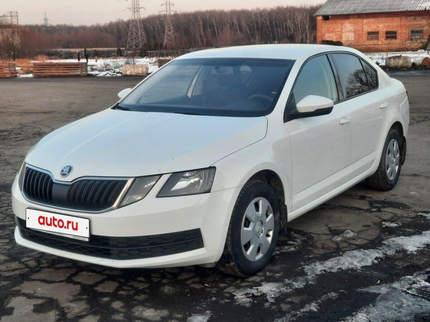Шкода актавия 2018 год 1.8