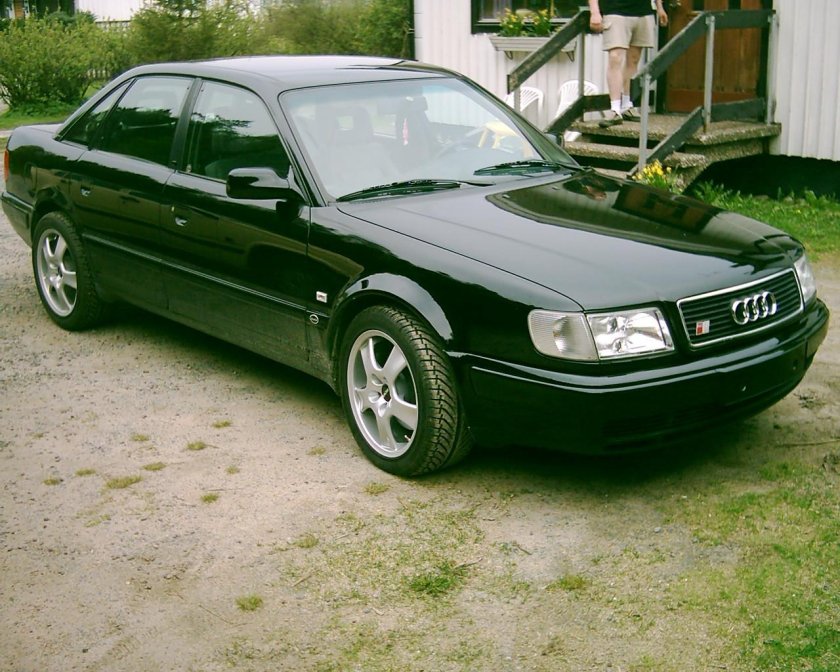 Ауди s 1995