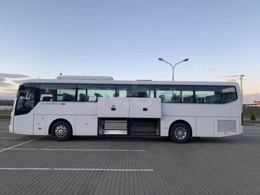 Hyundai Universe Space (43)