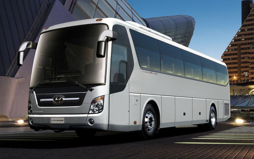 Автобус hyundai