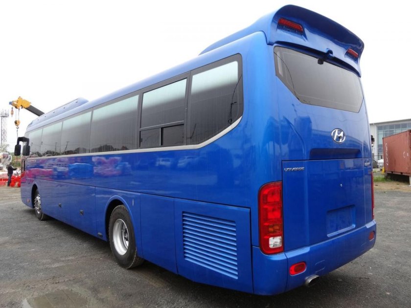 Автобус Hyundai Universe Luxury