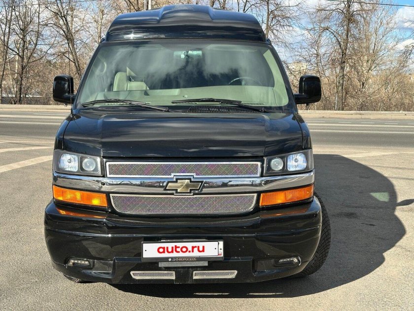 Микроавтобус шевроле