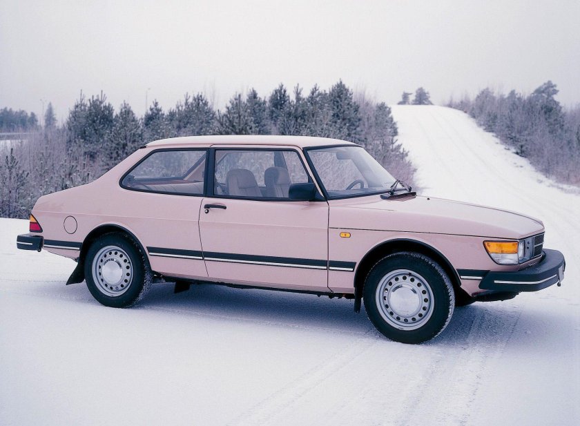 Saab 90
