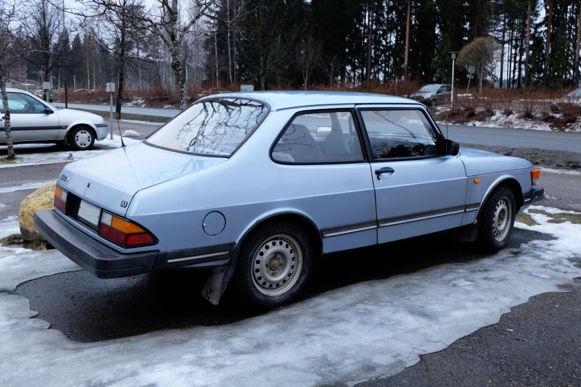 Saab 90