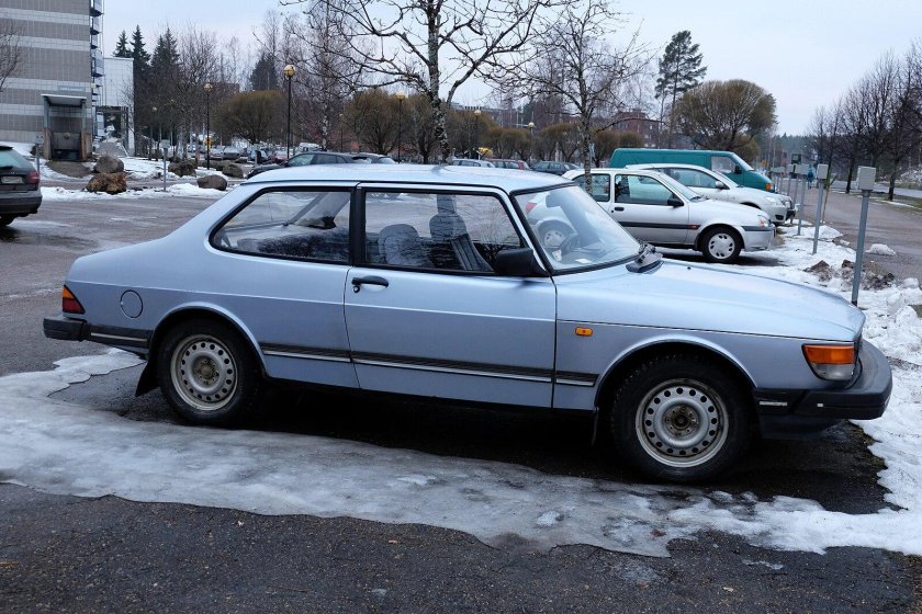 Saab 90