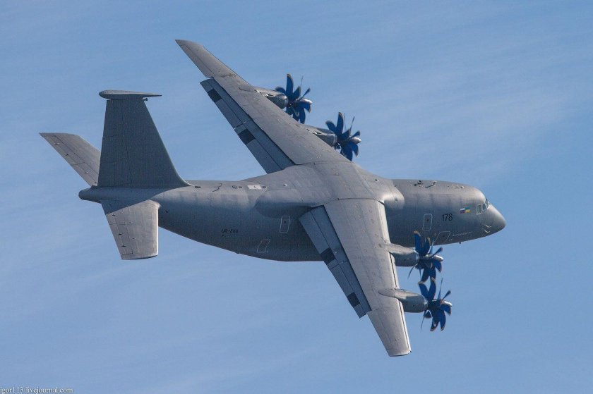 Антонов АН-70